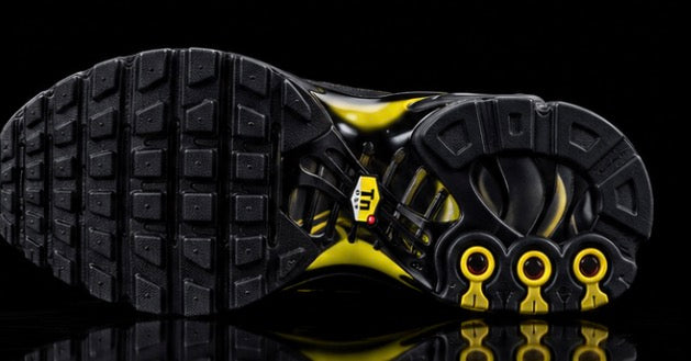 Nike Air Max Plus TN Black Opti Yellow